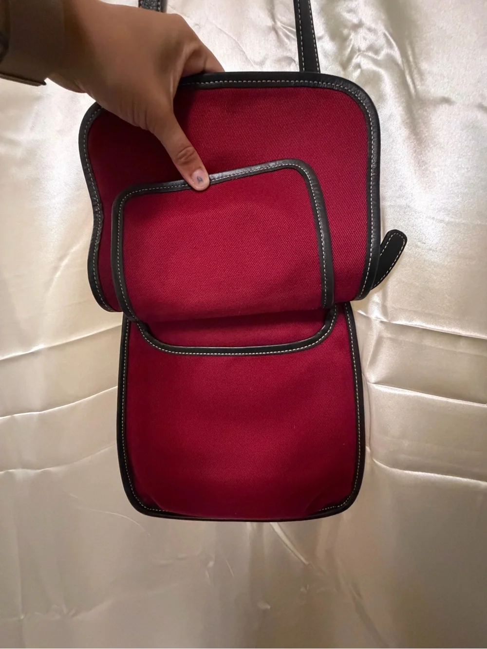 Coach Legacy Red Twill Leather Trim Crossbody Swingpack Shoulder Bag Purse 6234